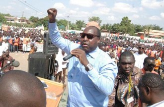 Burkina Faso : Le gouvernement fait modifier la loi portant statut de lÂ’opposition